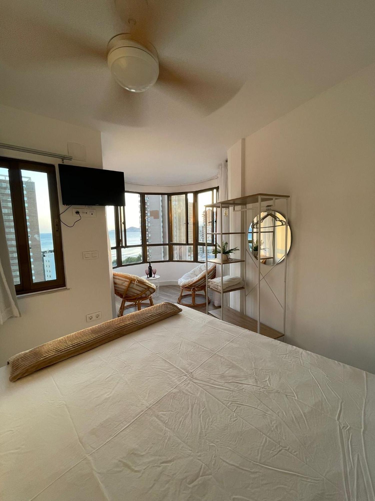 Suite Panoramic Бенидорм Екстериор снимка