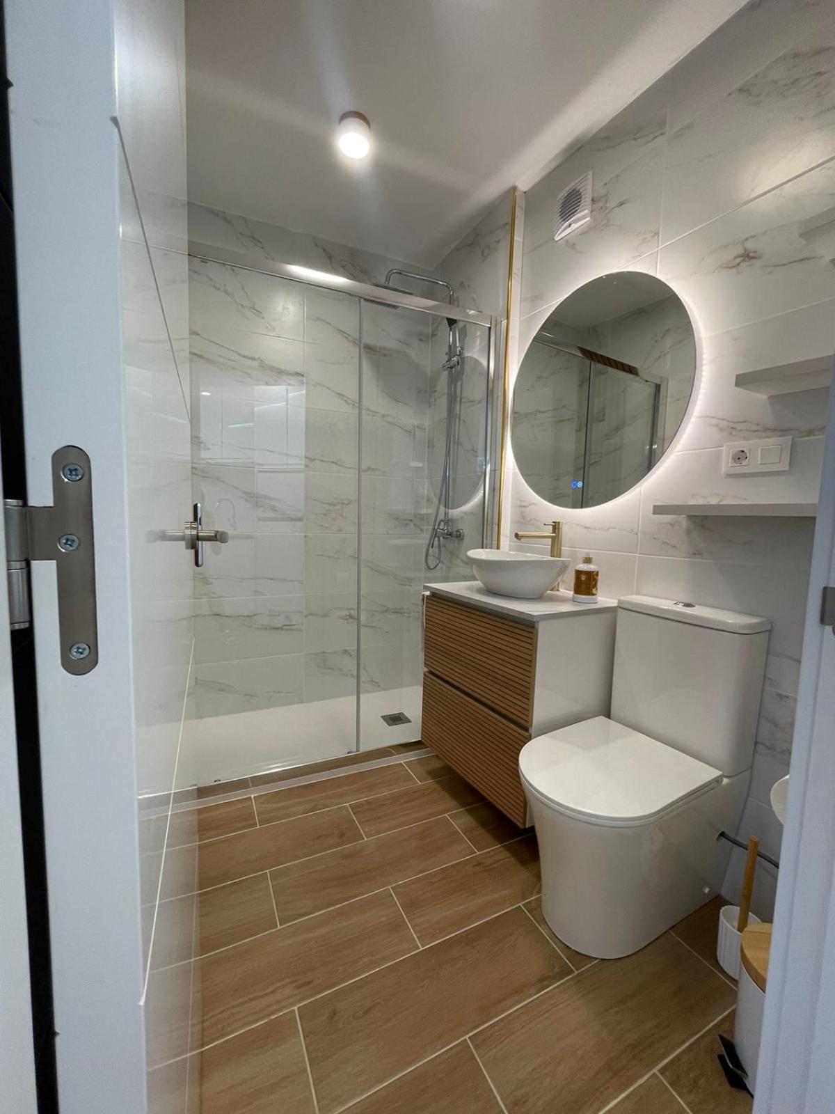 Suite Panoramic Бенидорм Екстериор снимка