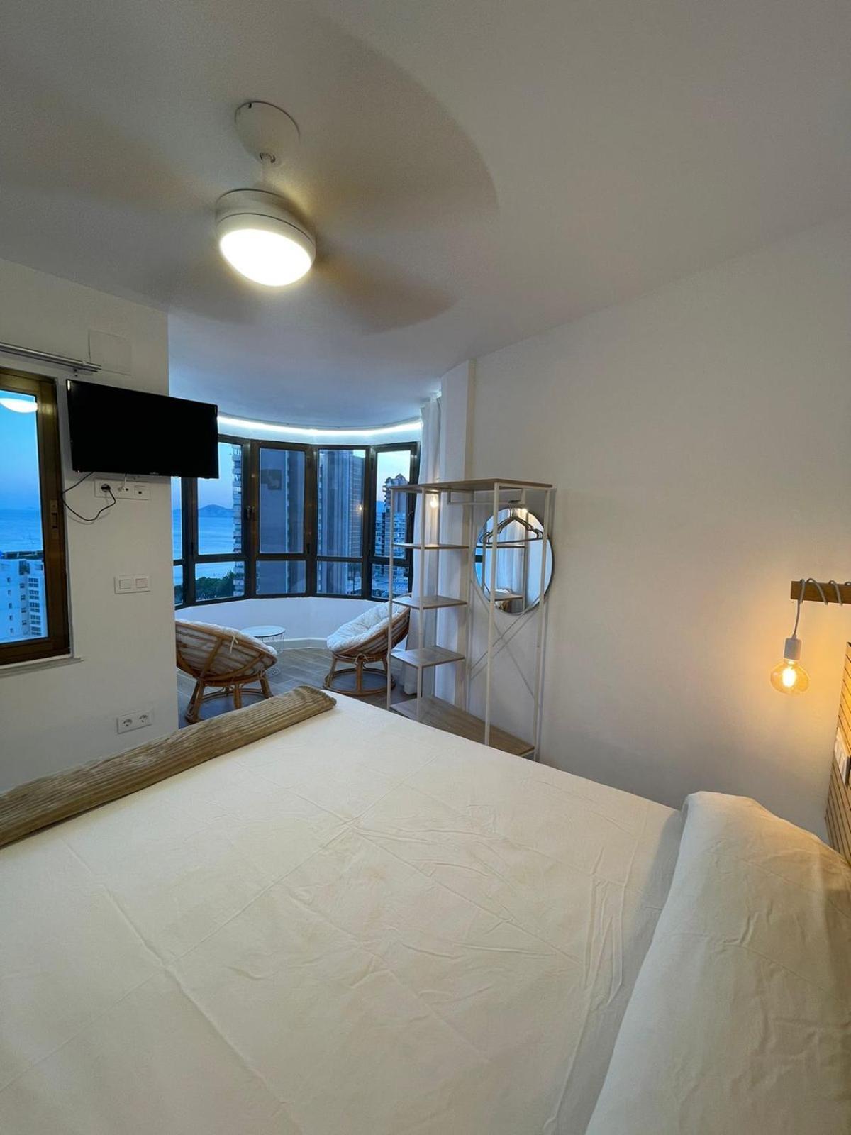 Suite Panoramic Бенидорм Екстериор снимка
