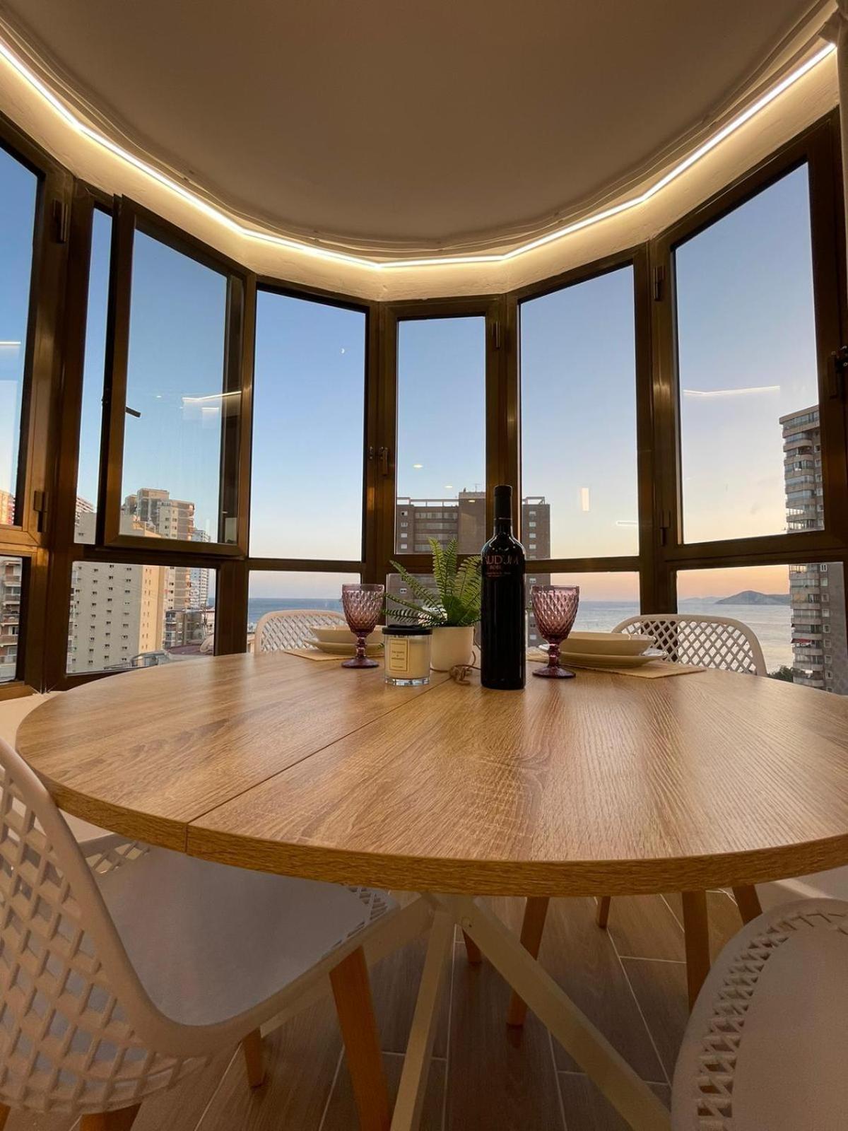 Suite Panoramic Бенидорм Екстериор снимка